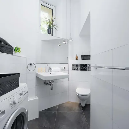 Elegancki Apartament Katowa 11 Praca Zdalna By Noclegi Renters Краків Екстер'єр фото